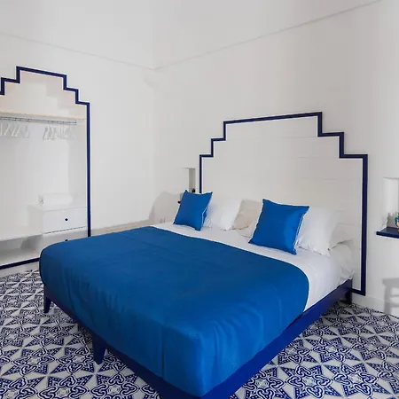Zara Luxury - Semesterbostad